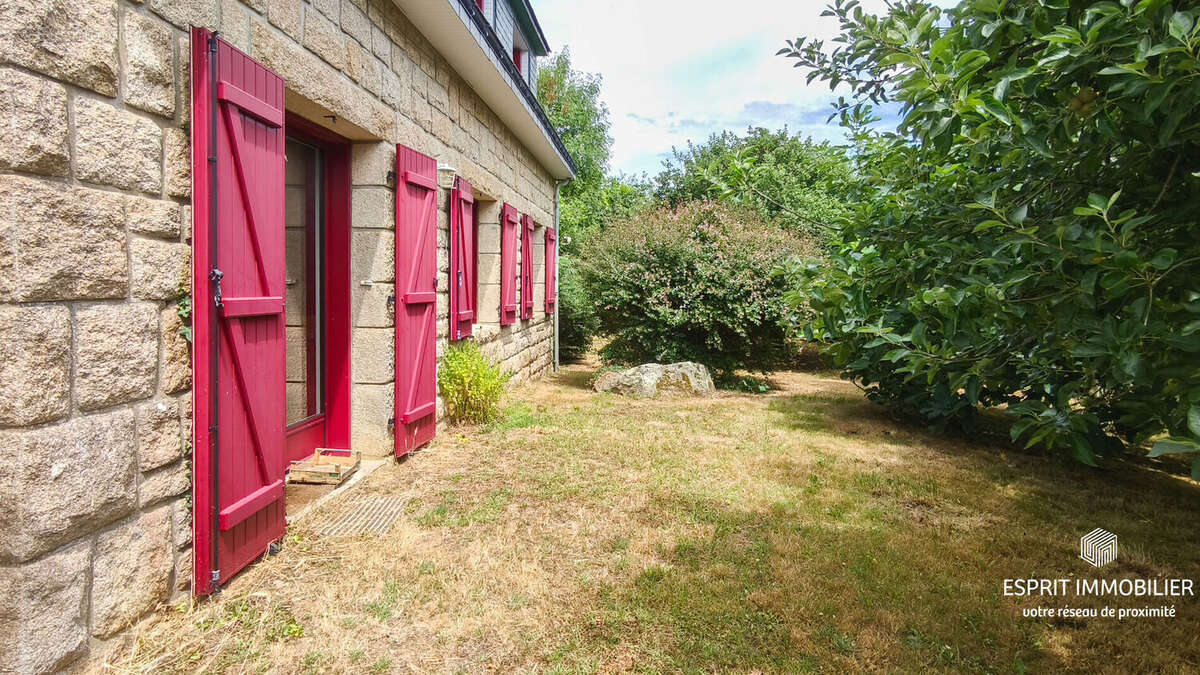 Trégunc - maison des années 70 + extension de 2011, proche plage, au calme, implantée sur 4500m² de jardin - photo 16