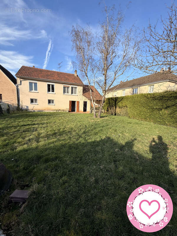 Maison à SAINT-PERE-SUR-LOIRE
