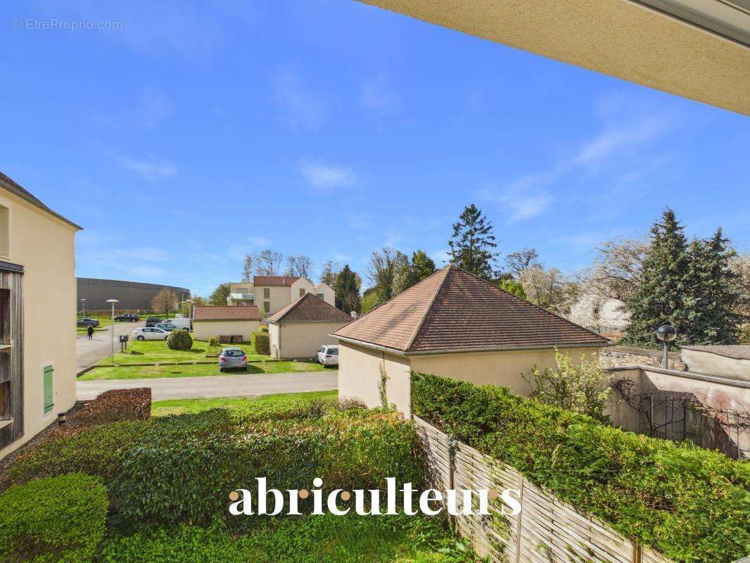 Appartement T2 de 44 m² au 1er étage avec vue dégagée – Résidence de standing au calme à Survilliers - photo 12