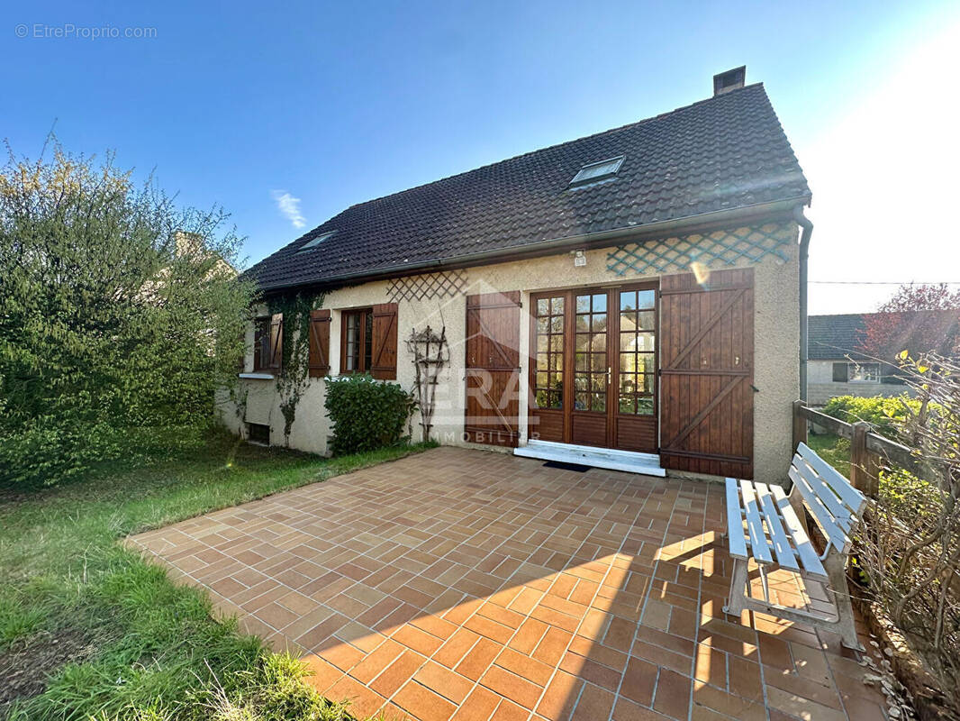 Maison à NEMOURS