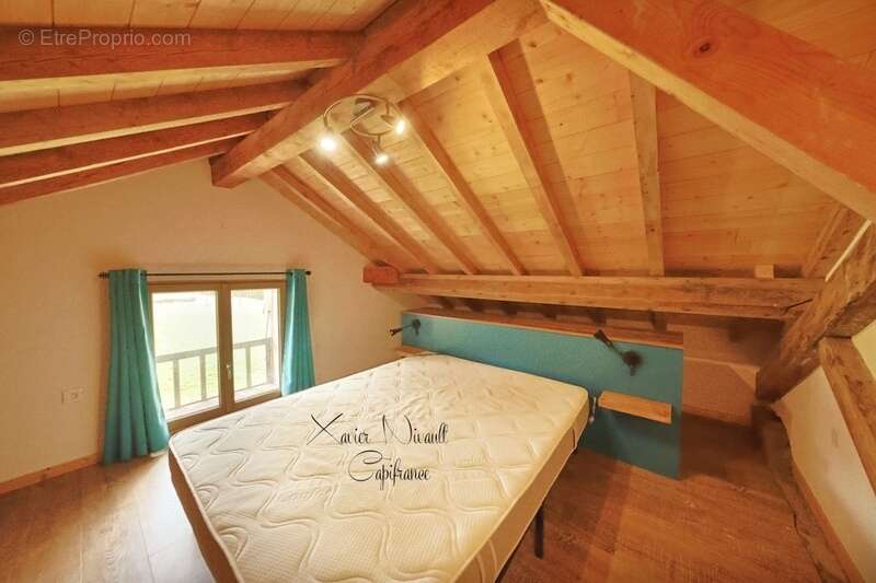 Maison à LE GRAND-ABERGEMENT