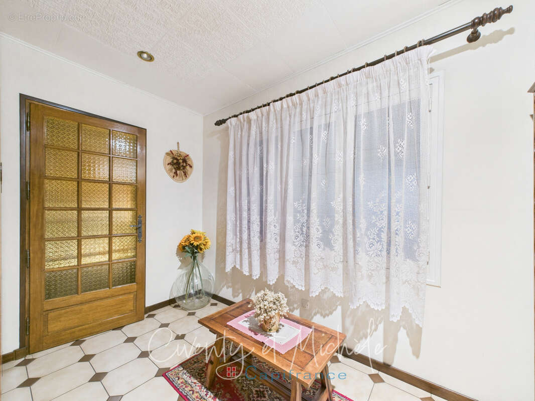 Grande propriété familiale sur 7 533 m² de terrain plat - photo 13