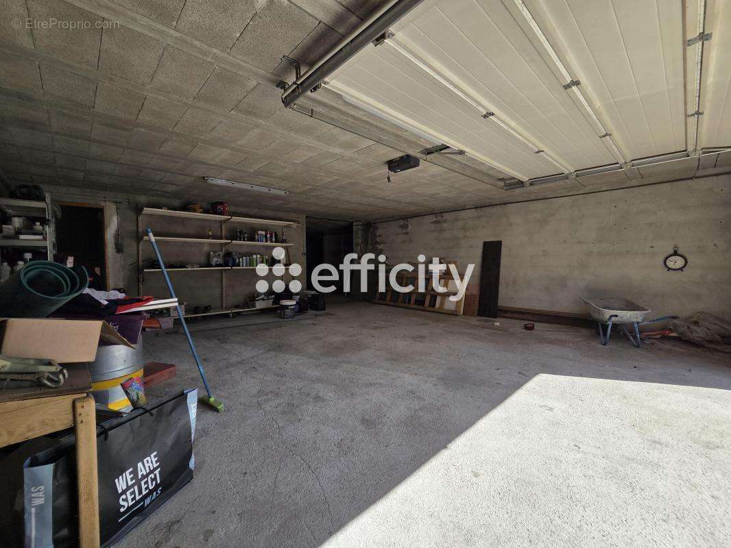 Maison 136 m² à Le Castellet  - photo 19