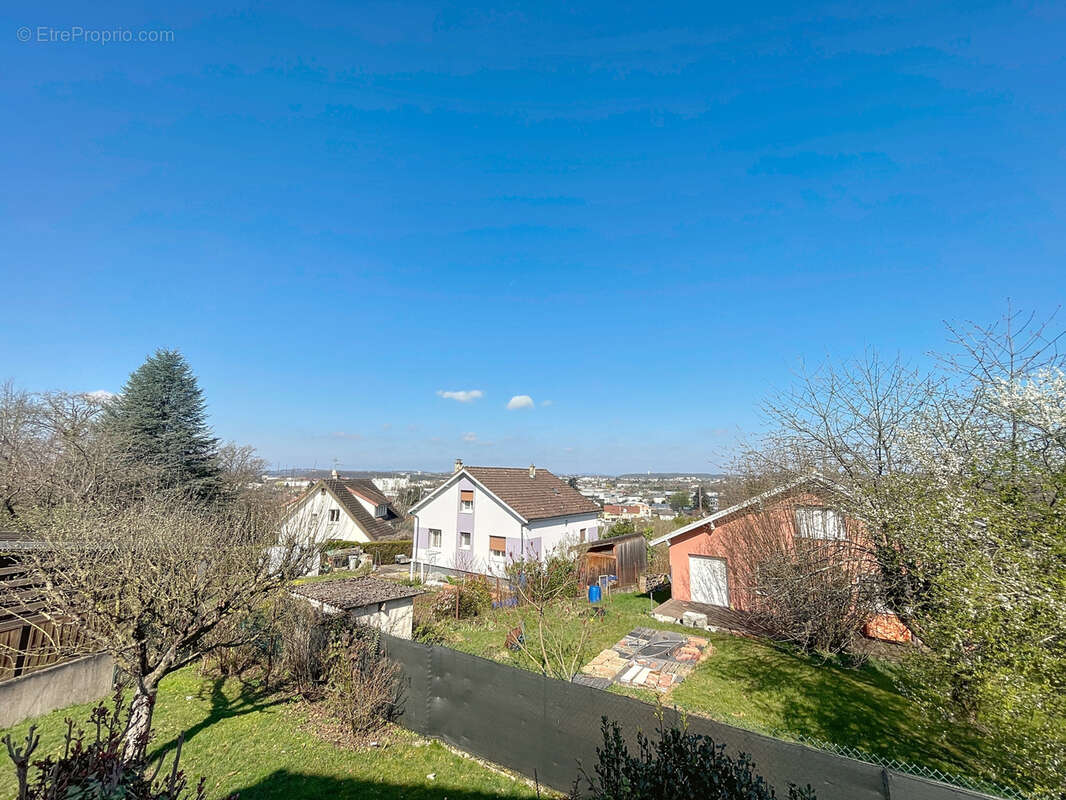 Maison à AUDINCOURT