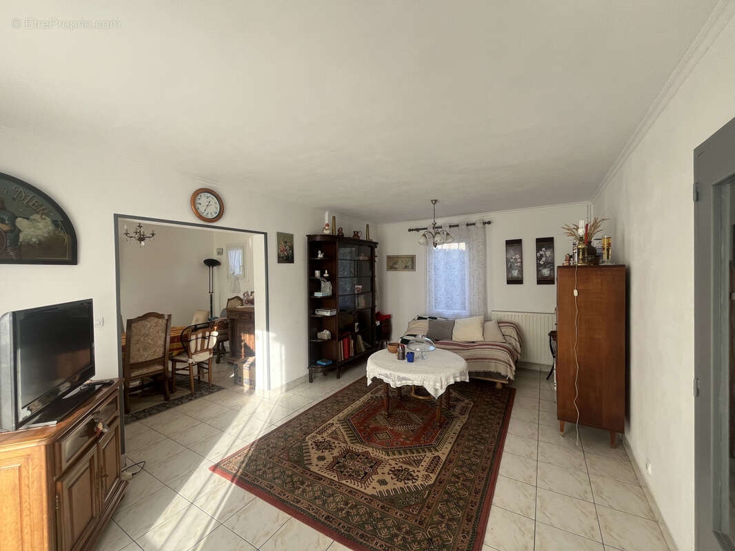 Maison à PORT-EN-BESSIN-HUPPAIN