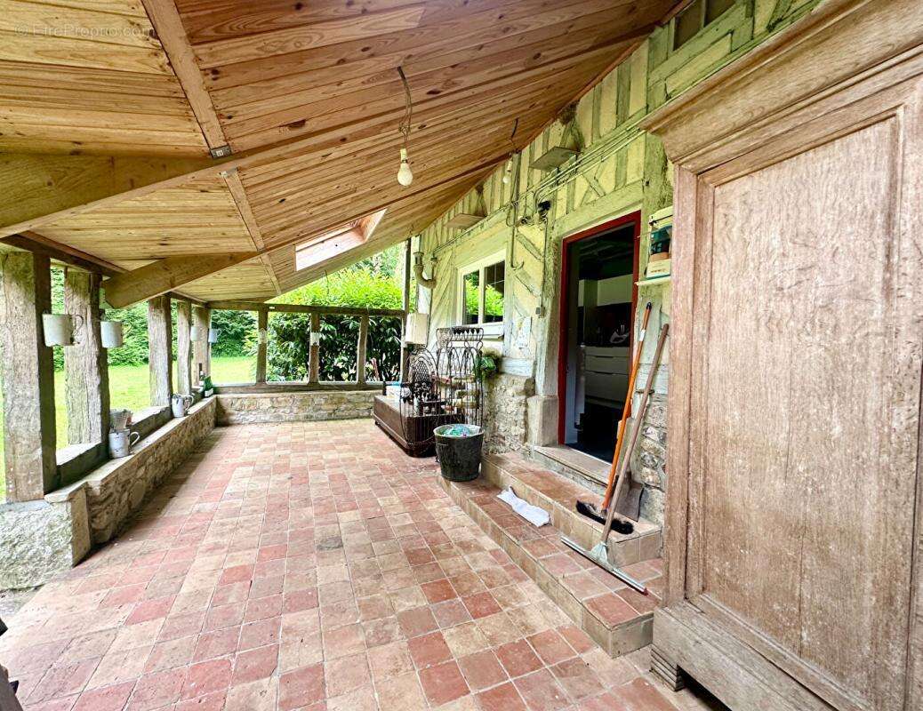 Maison à PONT-L&#039;EVEQUE