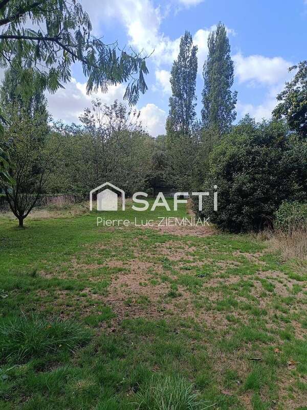 Photo 6 - Terrain à VILLIERS-CHARLEMAGNE