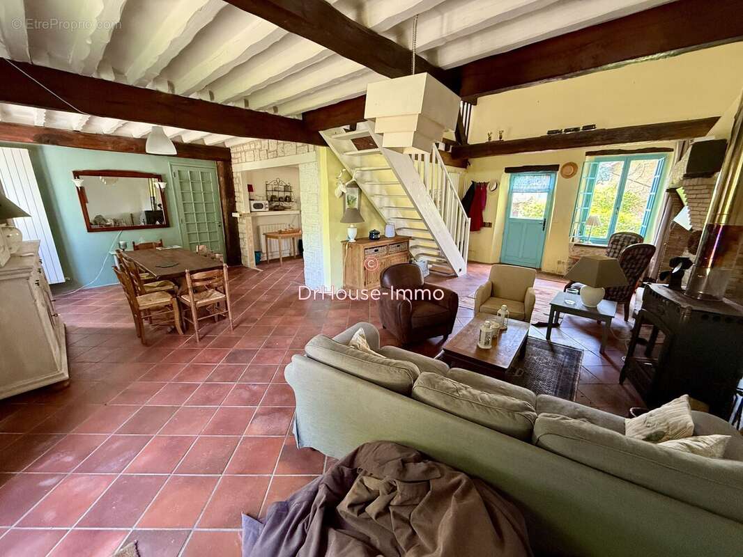 Maison à LA FERTE-GAUCHER