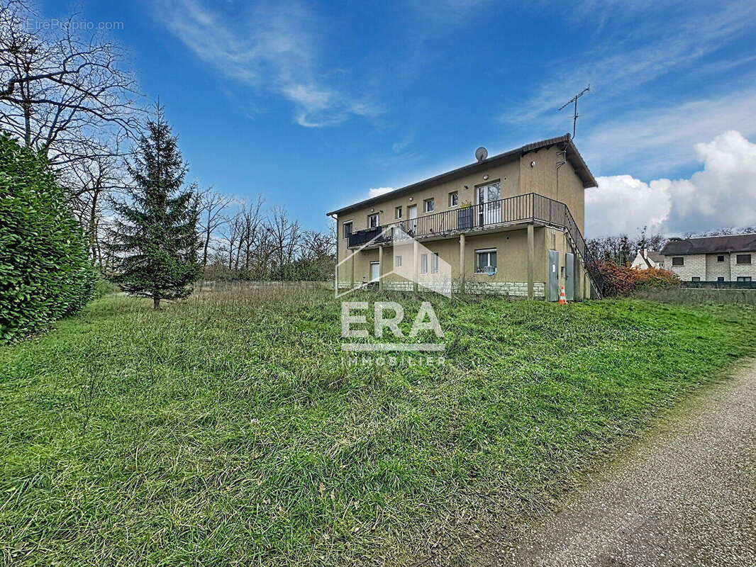 Appartement à ERAGNY