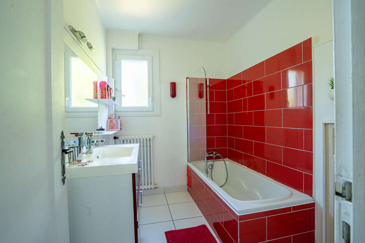 CONCARNEAU - Le Cabellou - Maison familiale 5 chambres à 200 m de la plage et des sentiers côtiers - photo 8