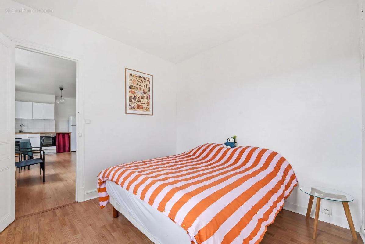 Appartement à IVRY-SUR-SEINE
