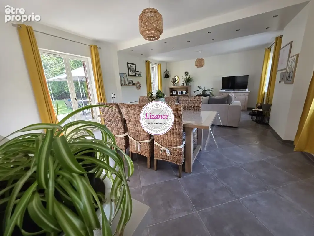 Maison 5 pièces 153 m² à vendre à Riencourt-Les-Cagnicourt (62182) - photo 2