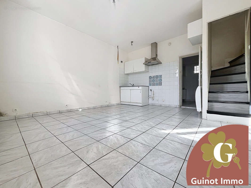 Maison à LILLEBONNE