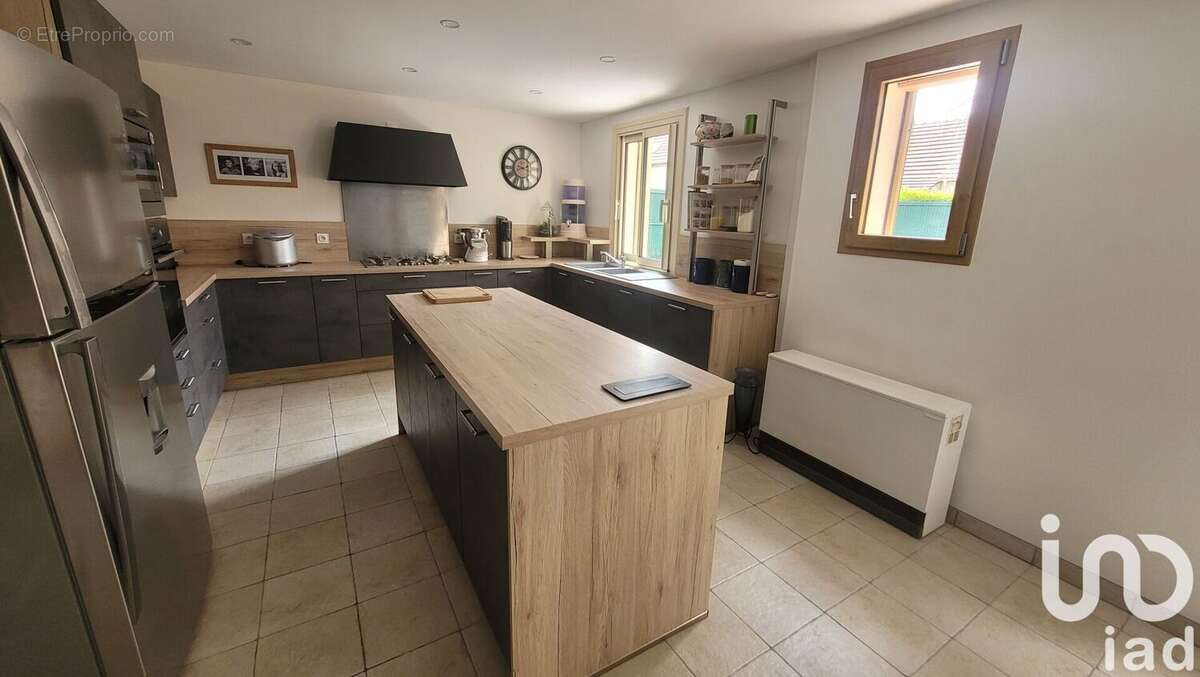 Photo 2 - Maison à LE CHATELET-EN-BRIE