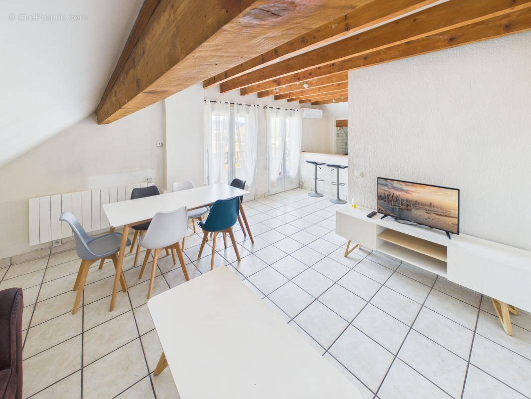 Appartement à MONTMELIAN