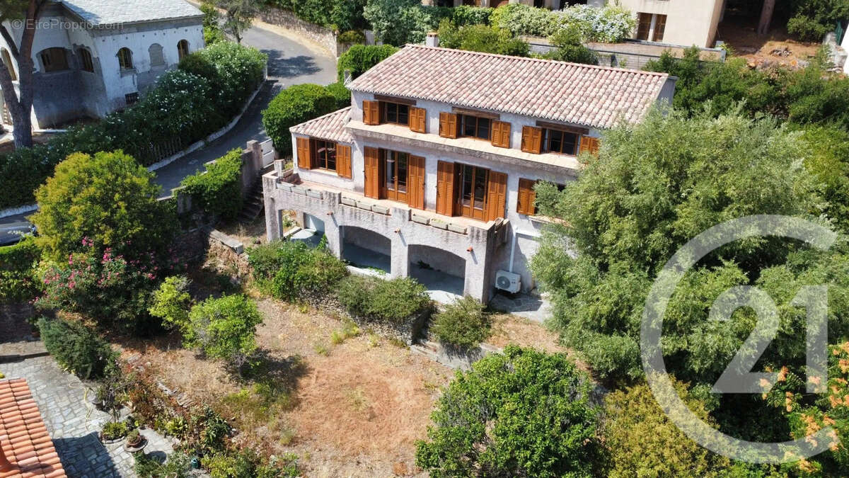 Maison 175 m² à San-Martino-Di-Lota  - photo 4