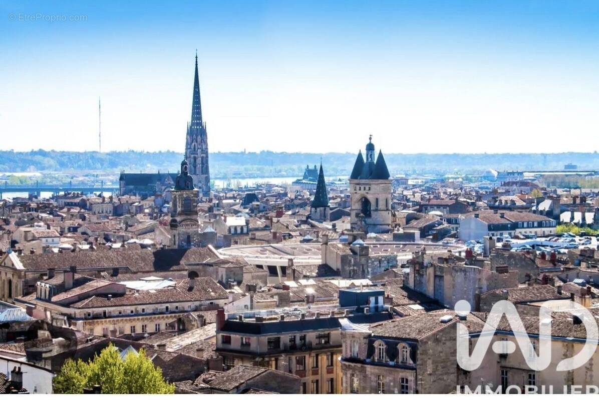 Photo 1 - Appartement à BORDEAUX