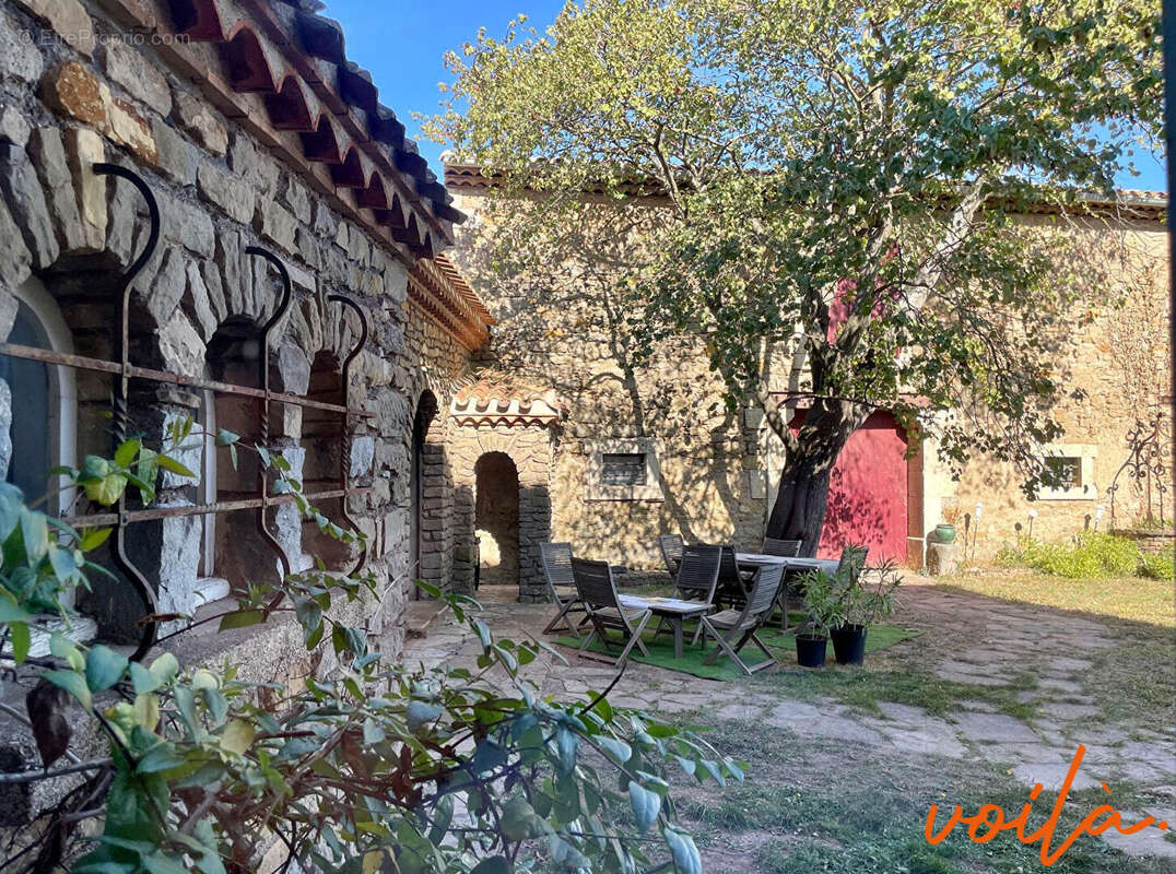 Maison à LEZIGNAN-CORBIERES