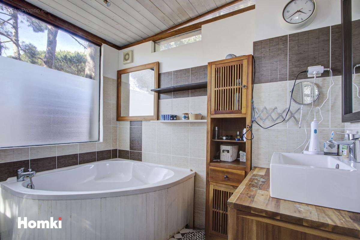 Maison à SAINT-CYPRIEN