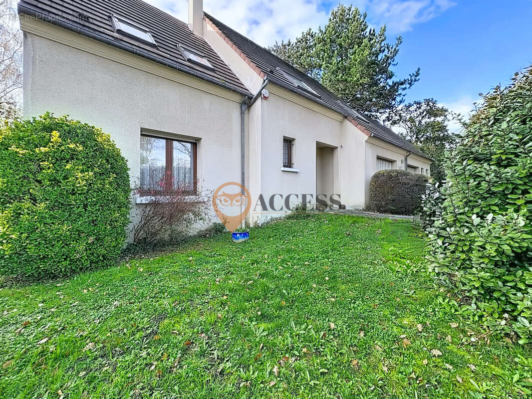 Maison à GROSLAY