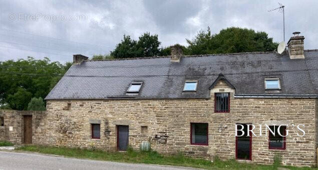 Maison à SAINT-GUYOMARD