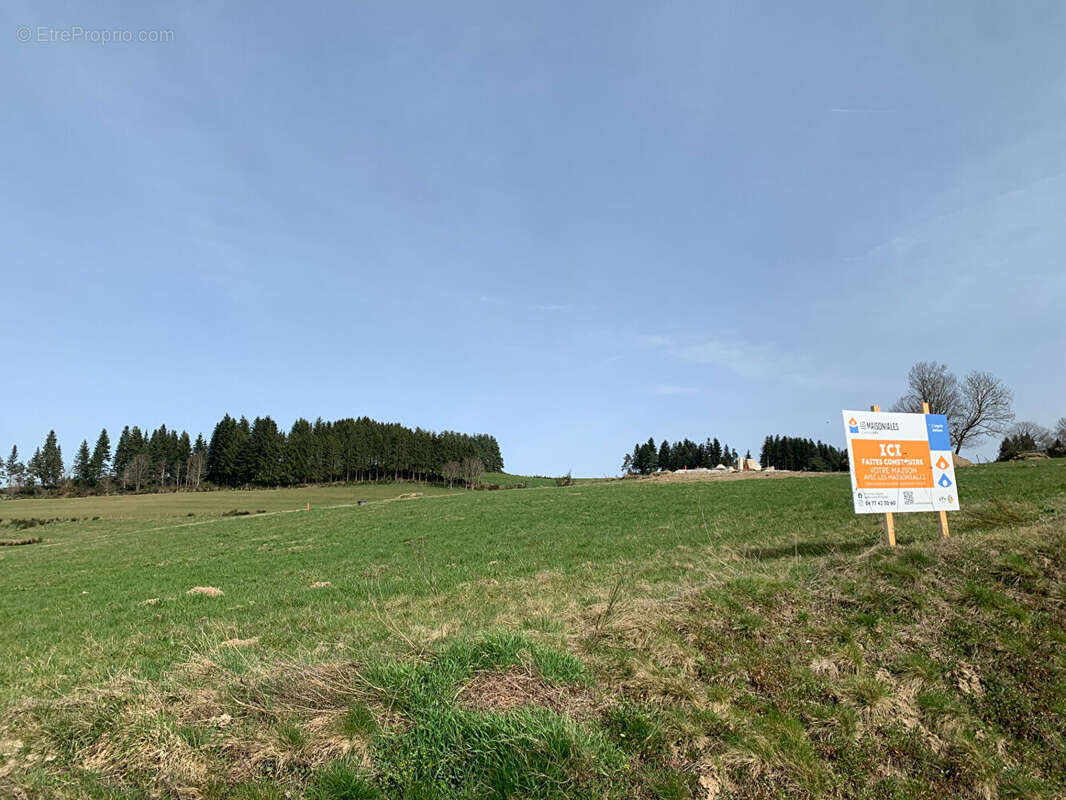 TERRAIN (parcelle de 756 m²) REF 629 - photo 2