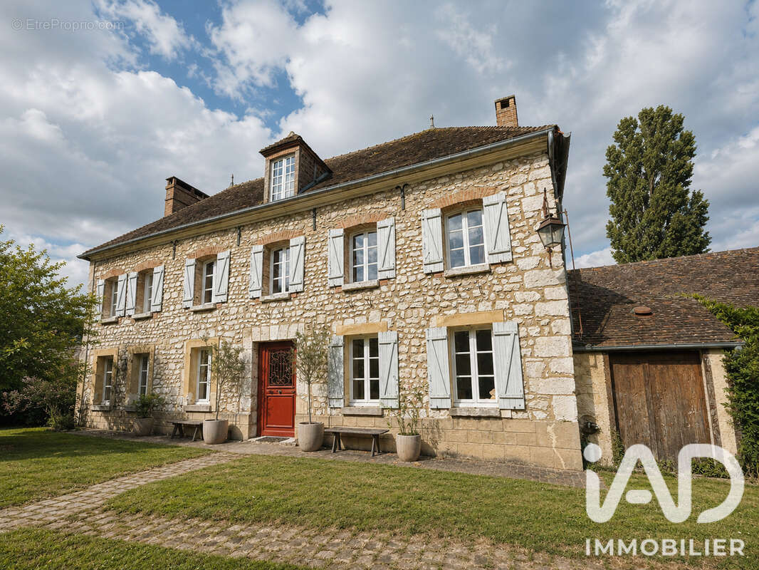 Maison 392 m² à Pressagny-L'orgueilleux  - photo 2