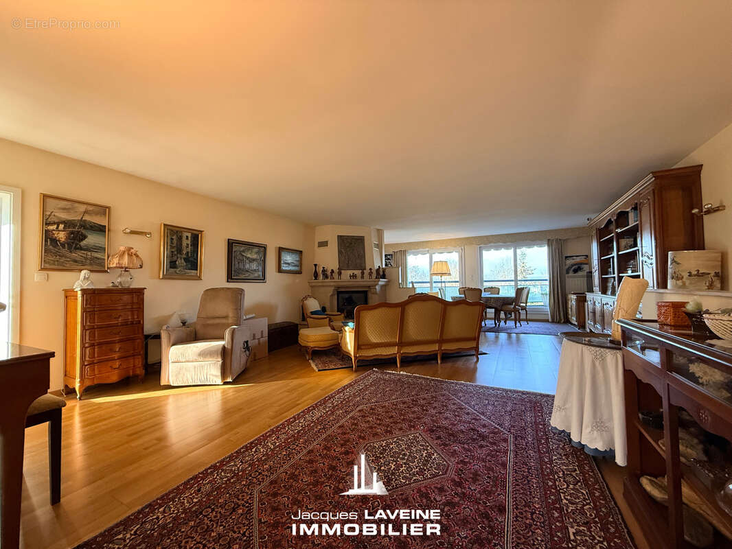 Appartement à SAINT-JULIEN-LES-METZ