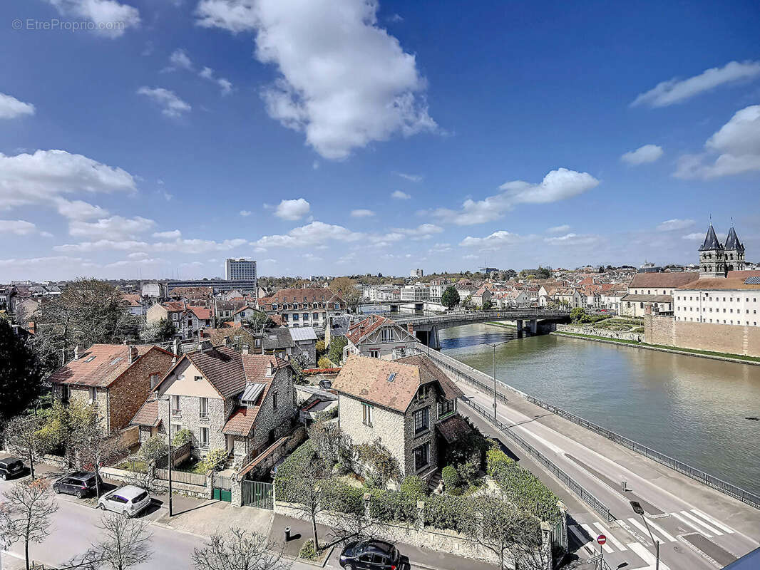 Appartement à MELUN