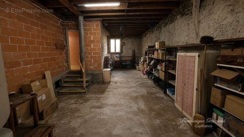 Appartement à AUREC-SUR-LOIRE