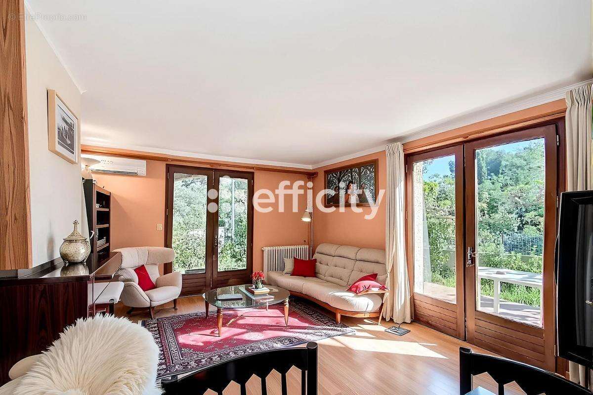 Maison à SAINT-GEORGES-D&#039;ORQUES