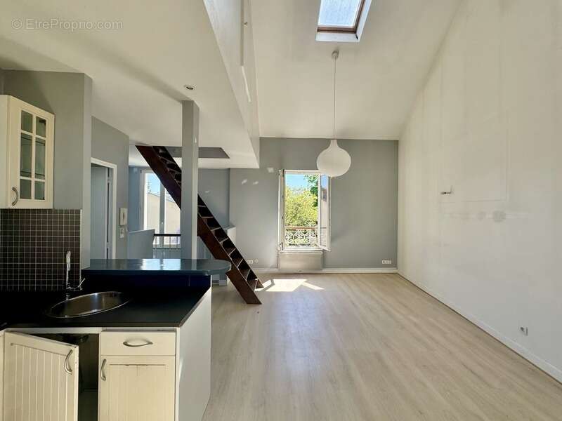 Appartement à LE RAINCY