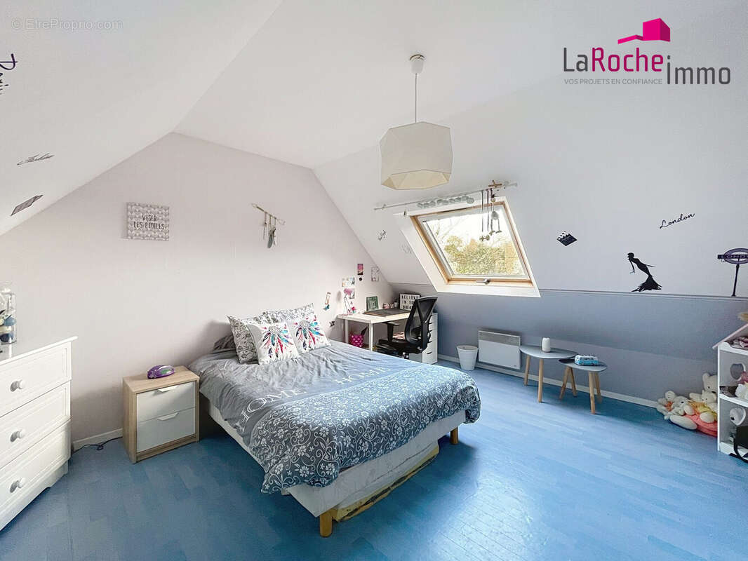 Maison à SAINT-URBAIN