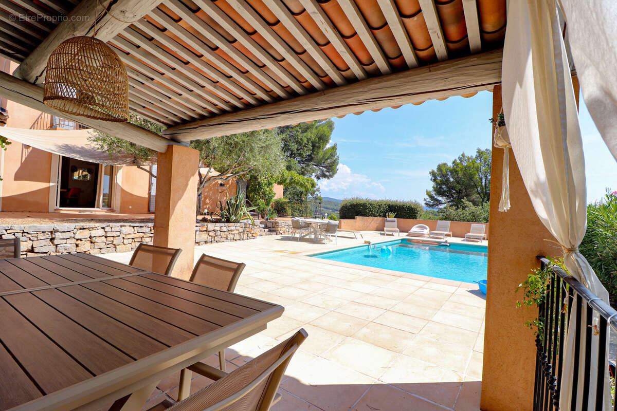 FLAYOSC PROPRIETE de 185M2 habitables avec 4 chambres, PISCINE sur plus de 4000m2 clos et paysagé - photo 36