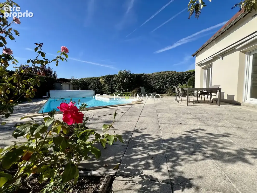 Maison à BALLAN-MIRE