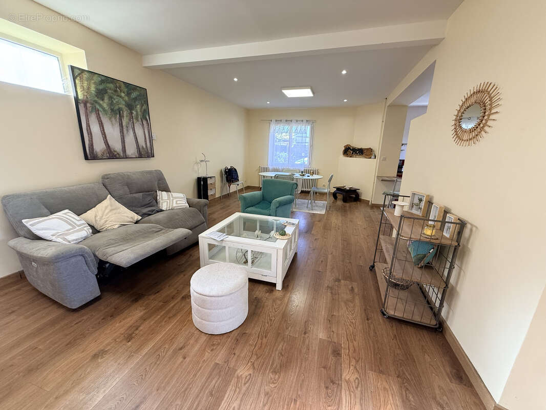 Maison à CASTELJALOUX