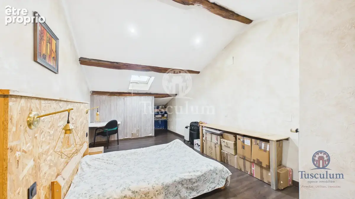 Maison de caractère avec dépendances — un ensemble aux multiples possibilités - photo 7