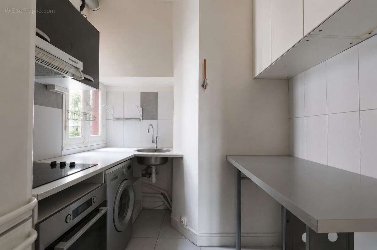 Appartement à LA GARENNE-COLOMBES