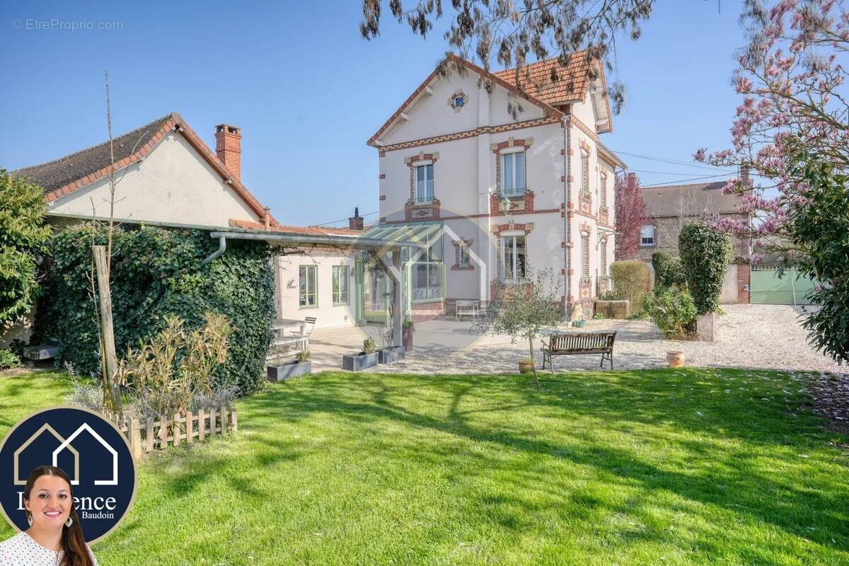 Maison à NOGENT-LE-ROI