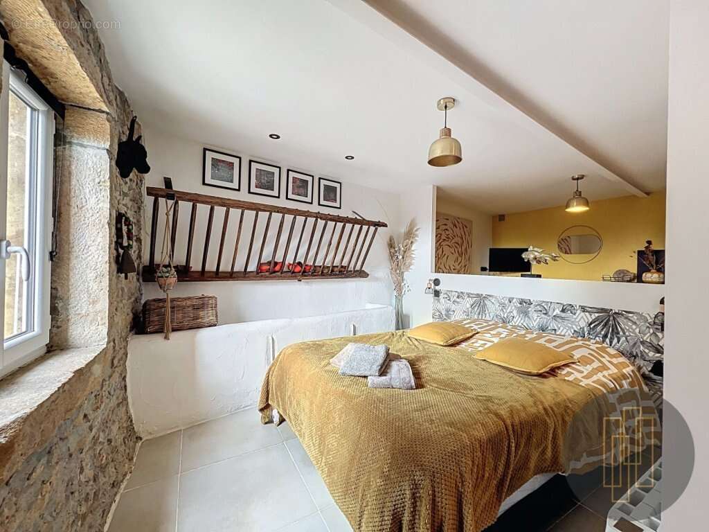 Maison à MARCILLY-D'AZERGUES