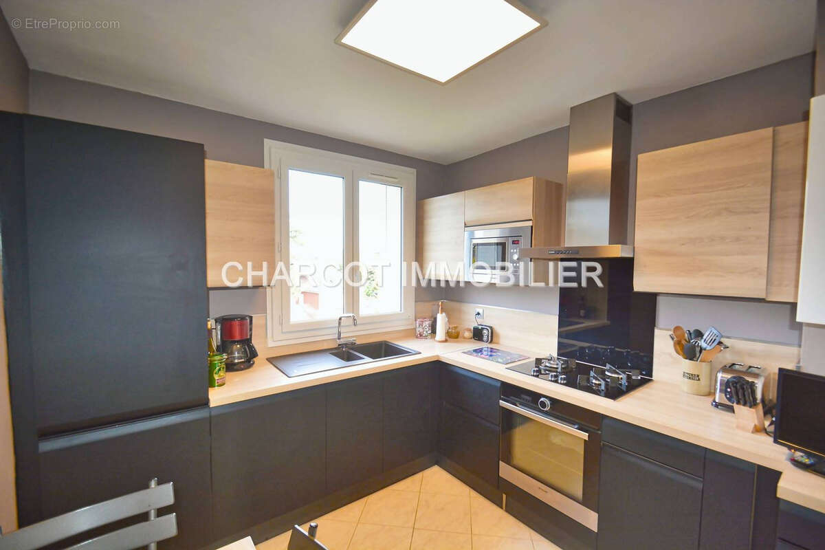 Appartement à LYON-5E
