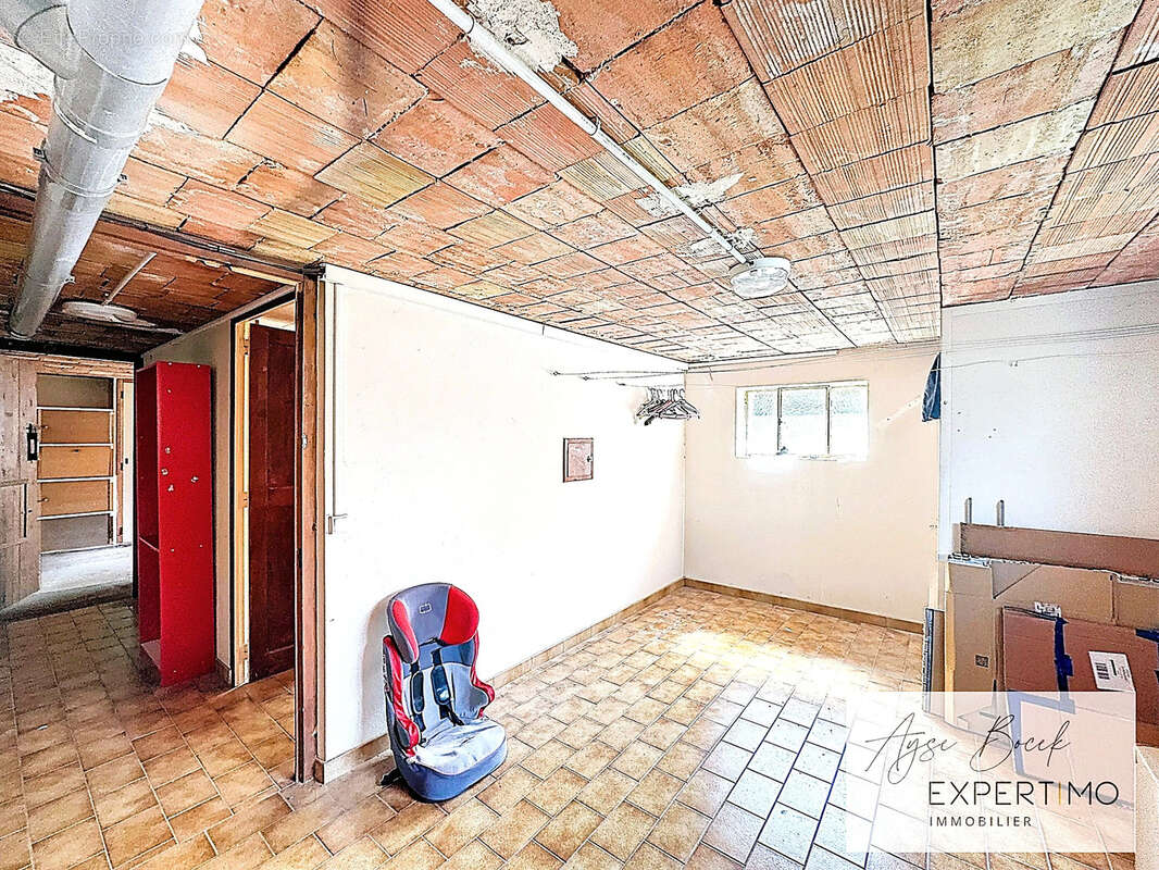 Maison à ROUSSILLON