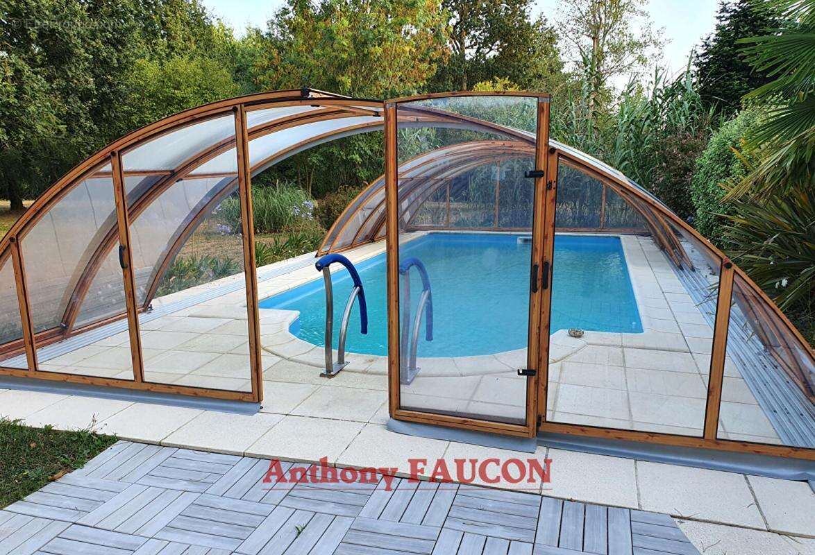 Maison à SAINT-VINCENT-SUR-GRAON