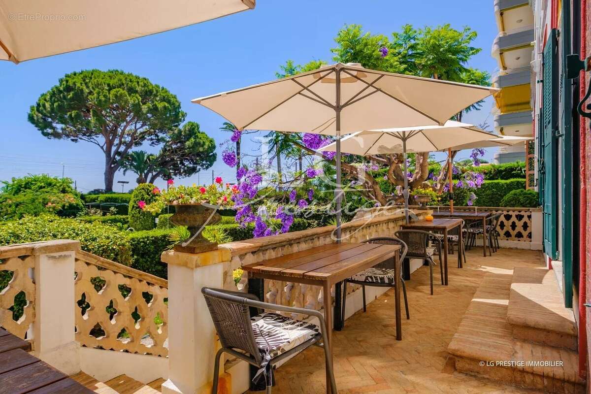 Propriété d'exception de 800 m² en front de mer - photo 4