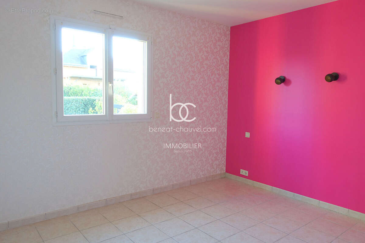 Maison à LE TOUR-DU-PARC