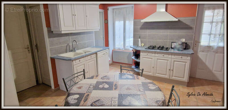 Maison à PONT-DE-VAUX