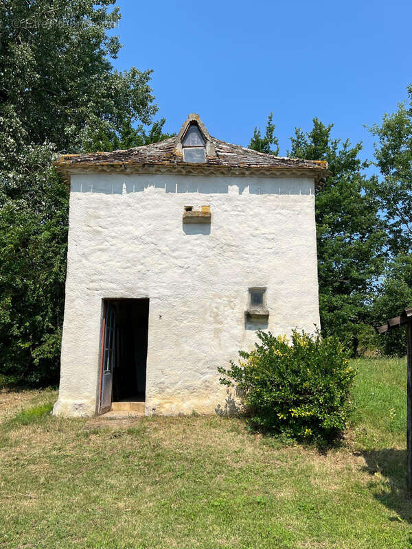 Superbe propriété avec de nombreuses dépendances en campagne - photo 23