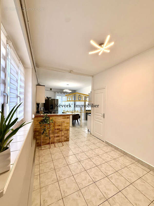 Appartement à BOURG-LES-VALENCE