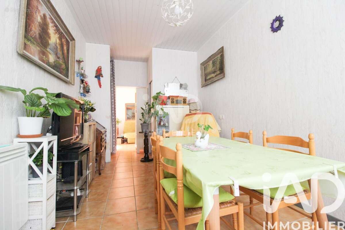 Photo 2 - Maison à SAINT-JEAN-D'ALCAPIES