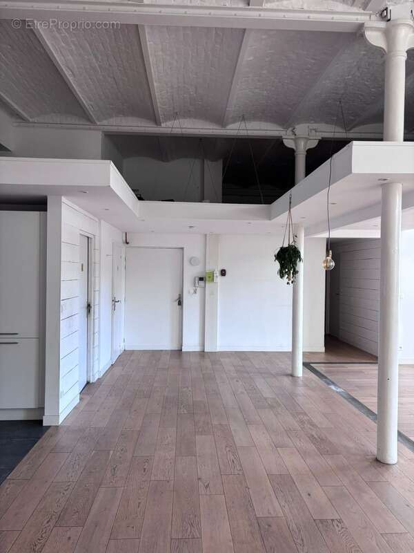 Nouveauté, superbe appartement de type loft d'une surface de 161m2 carrez, totalement rénové au coeur de Lille - photo 6